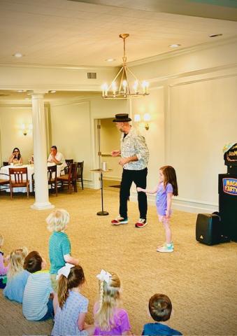 Kid's Magic Party, Magician for Cocktails, Dinner party Magic, Kid's Magician Atlanta 