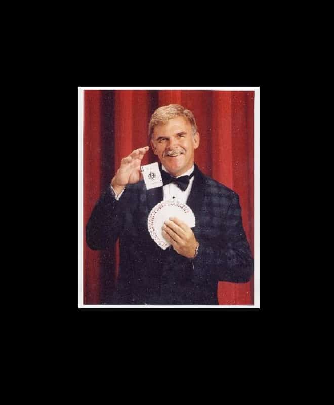 MAGICIAN THE JOLLY JESTER