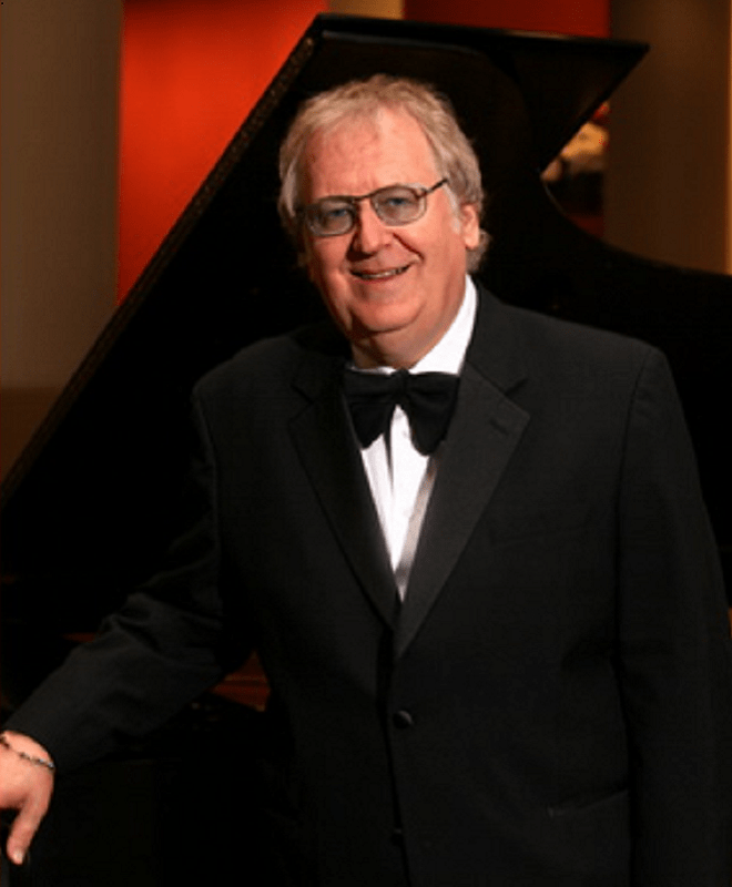 JAZZ PIANIST TED HOWE