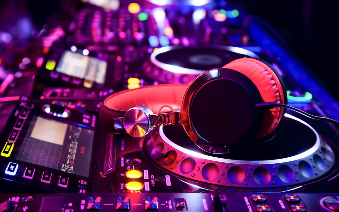 The Best DJs in Atlanta Are Here for Your Wedding and Private Party.