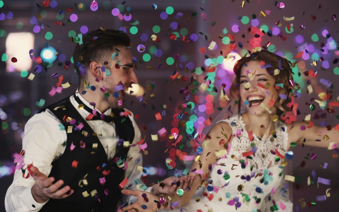 5 Things to Think About When Planning a Wedding with Live Entertainment – No. 3 Will Surprise You!